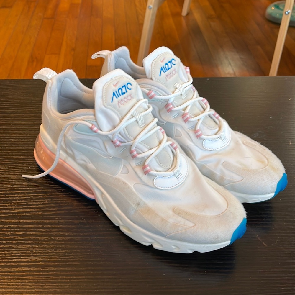 Nike Air Max 270 React